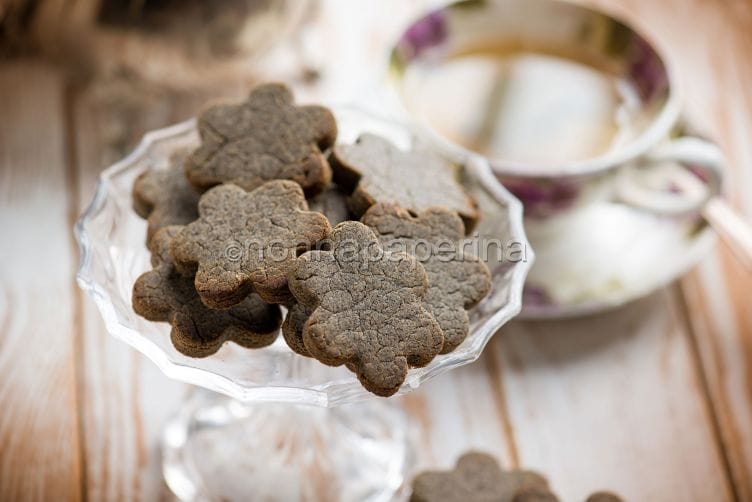 Biscotti con farina di fagioli