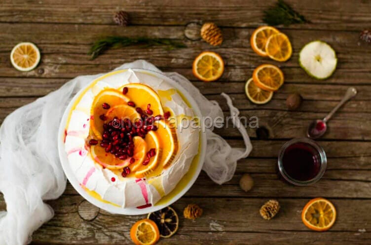 Pavlova con crema pasticcera all arancia