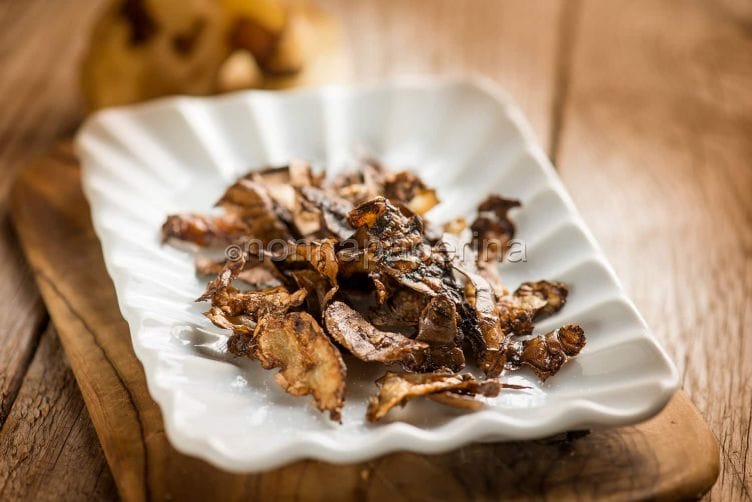 Topinambur soffiato: un’idea originale per uno snack Topinambur soffiato