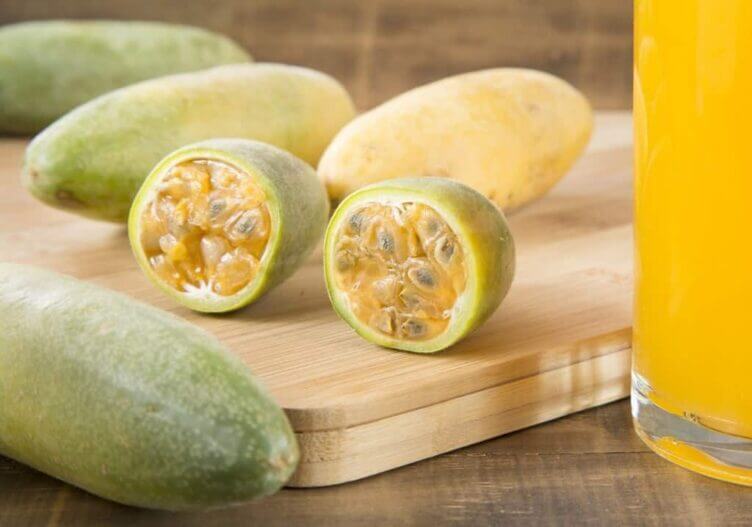 Curuba: la piccola banana verde ricca di vitamine e ferro curuba