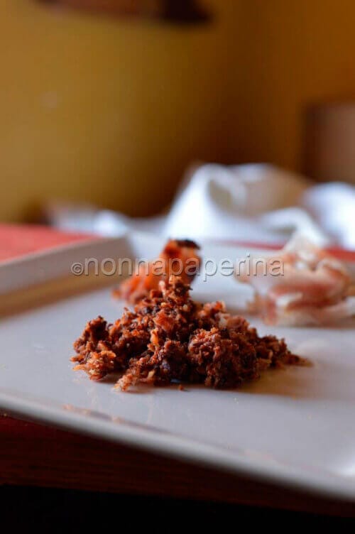 briciole di pancetta