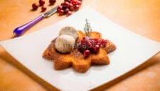 Rocher di gorgonzola con confettura di mirtilli rossi, davvero squisita