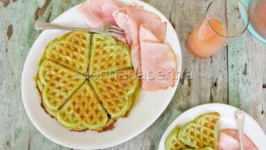 Waffel salati di piselli