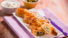 Fagottini con olive e ricotta, un contorno davvero sfizioso Fagottini con olive e ricotta, un contorno davvero sfizioso