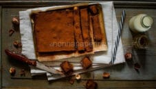 Fudge al whisky e nocciole, un dessert gustosissimo Fudge al whisky e nocciole, un dessert gustosissimo