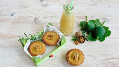 Tortine ai ceci, fichi e rosmarino con succo di pera al rosmarino