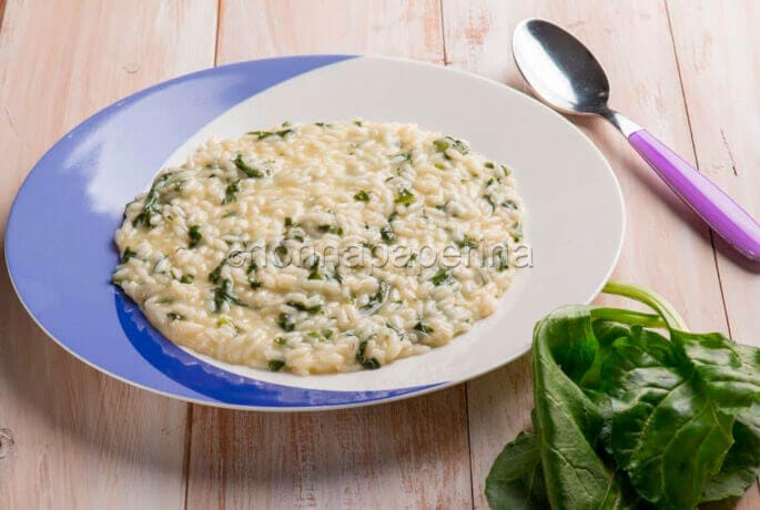 Risotto alle bietole e parmigiano, semplicità in tavola Risotto alle bietole e parmigiano, semplicità in tavola