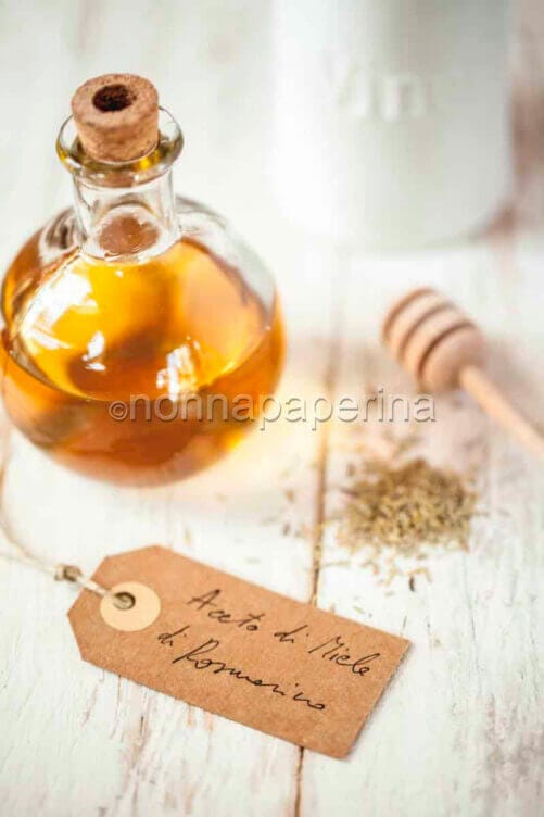 Aceto di miele di rosmarino Aceto di miele di rosmarino