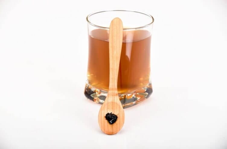 Shilajit: tutti i benefici, proprietà e controindicazioni Shilajit