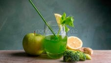 Succo di mela e broccoli: mix di energia e salute Succo di mela e broccoli: mix di energia e salute