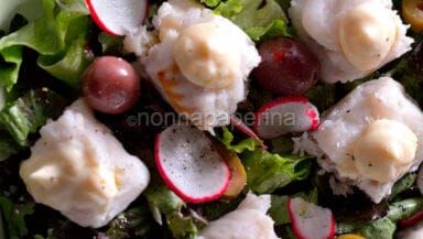 Insalata di baccala e maionese all'aglio