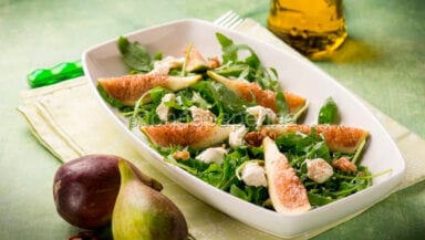 insalata di fichi, noci e caprino