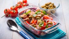 Insalata di pesce spada: un’insalata di mare davvero unica Insalata di pesce spada: un’insalata di mare davvero unica