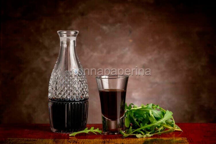 Arugula liqueur, a concentrate of benefits