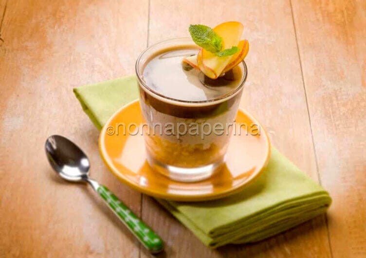 Dolce ricotta e caffè , un dessert veloce e sano Dolce ricotta e caffe