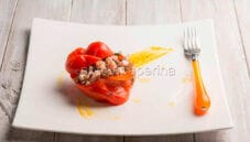 Peperoni ripieni con cous cous di grano saraceno Peperoni ripieni con cous cous di grano saraceno