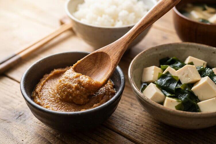 miso e ingredienti fermentati