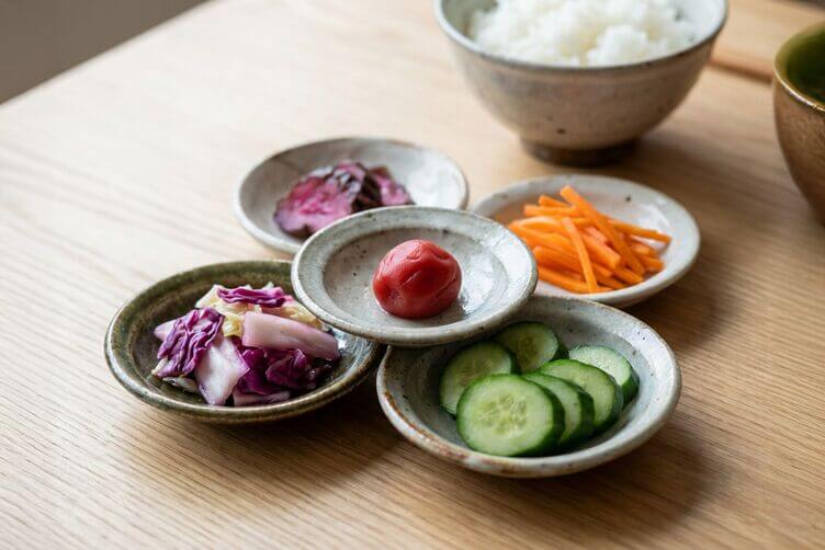 tsukemono e umeboshi