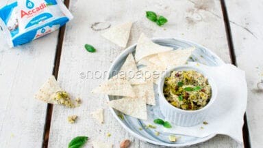 Dip pistacchi e stracchino