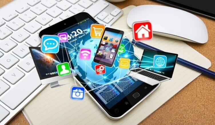 Oggi presento Io e i social media – #ioeisocialmedia #ioeisocialmedia