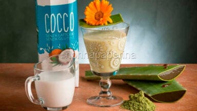 Estratto di aloe fresca con bevanda al cocco