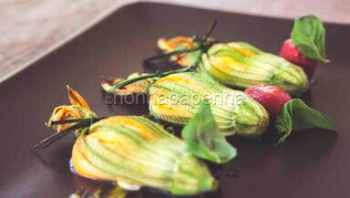 fiori di zucca con farcia di formaggi