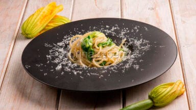 Spaghetti alla gricia vegetariana