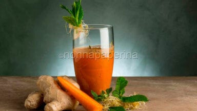 estratto di carota e Camu Camu