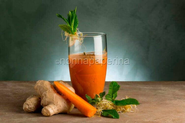 Colazione sana con estratto di carota e Camu Camu estratto di carota e Camu Camu