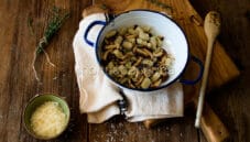 Gnocchi di patate dolci , piatto semplice e veloce Gnocchi di patate dolci , piatto semplice e veloce