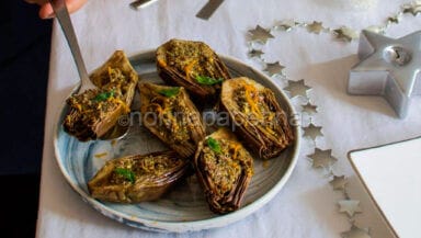 carciofi ripieni di pesto alle erbe