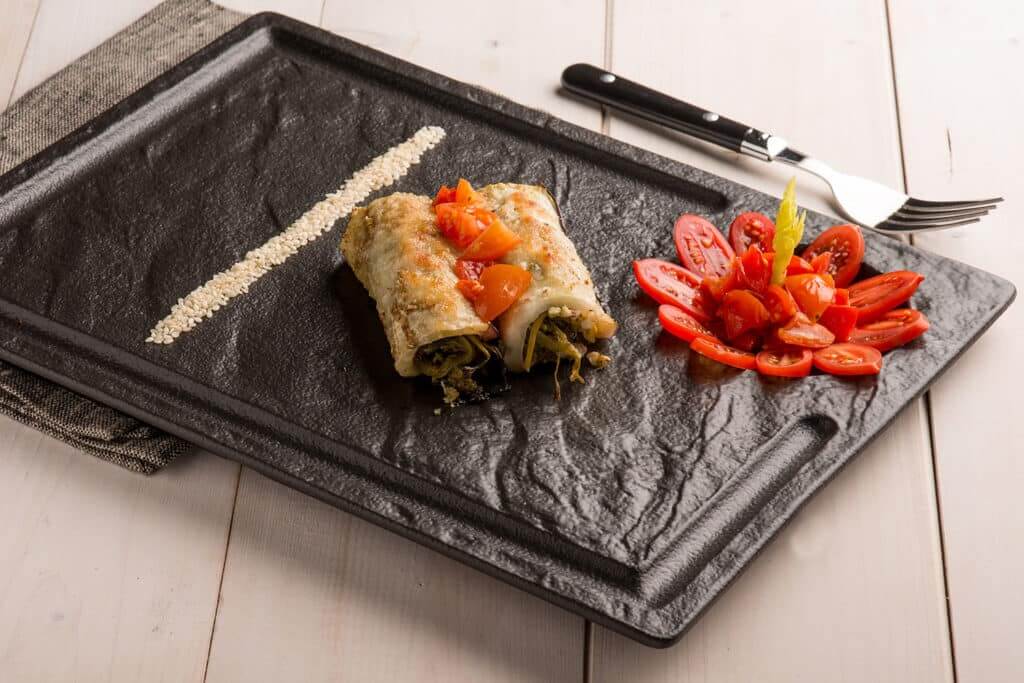 Involtini di melanzane ripieni di friarielli Involtini di melanzane ripieni di friarielli