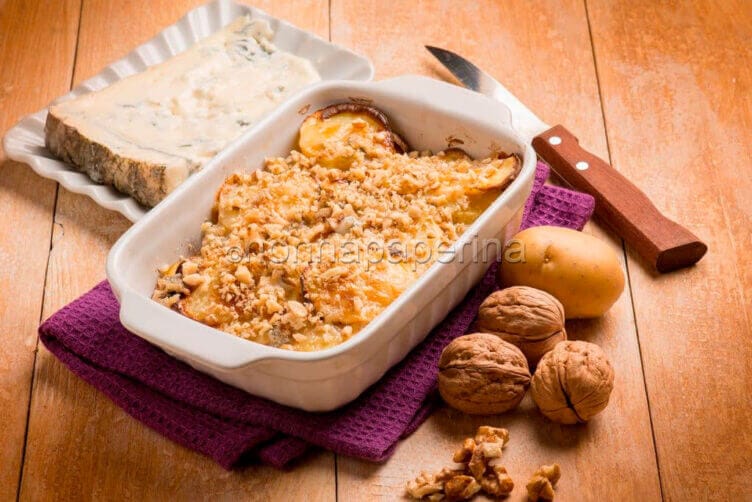 patate al gorgonzola e noci