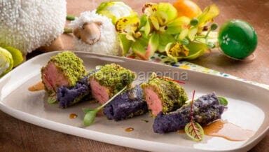 lombo di agnello con pure di patate viola