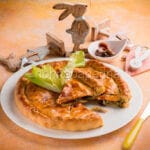 Pizza di scarola e olive taggiasche: fredda o calda?