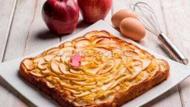 torta di mele con farina di teff e riso
