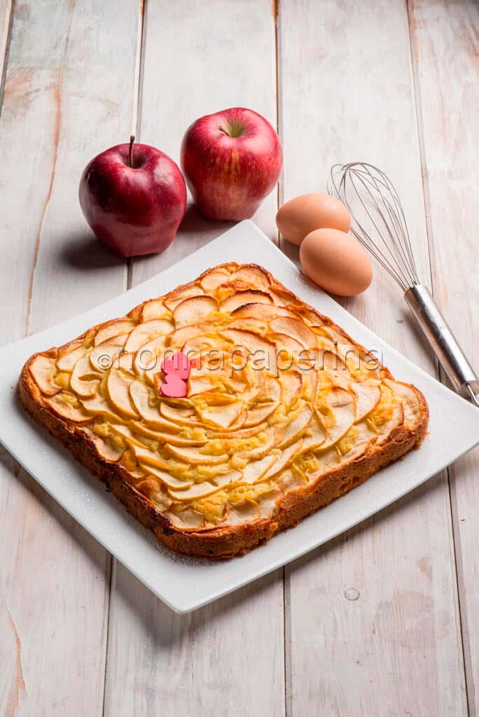 Torta di mele con farina di teff e riso