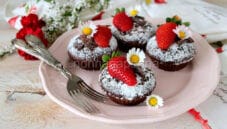 Festa della mamma: Tortini alla nocciola e cacao