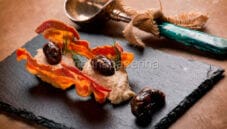 Hummus di cannellini, bacon e cicale: alternativo Hummus di cannellini, bacon e cicale: alternativo