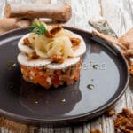 Insalatina di pomodori concassé con baco da seta