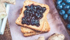 Confettura di mirtilli e zenzero, un abbinamento formidabile Confettura di mirtilli e zenzero, un abbinamento formidabile