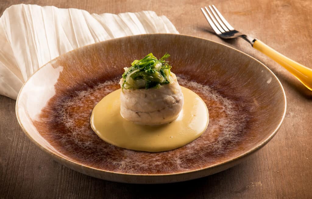 Timballo di Branzino con scarola all aneto e salsa di senape dolce