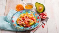 Insalata di pompelmo con avocado e melagrana