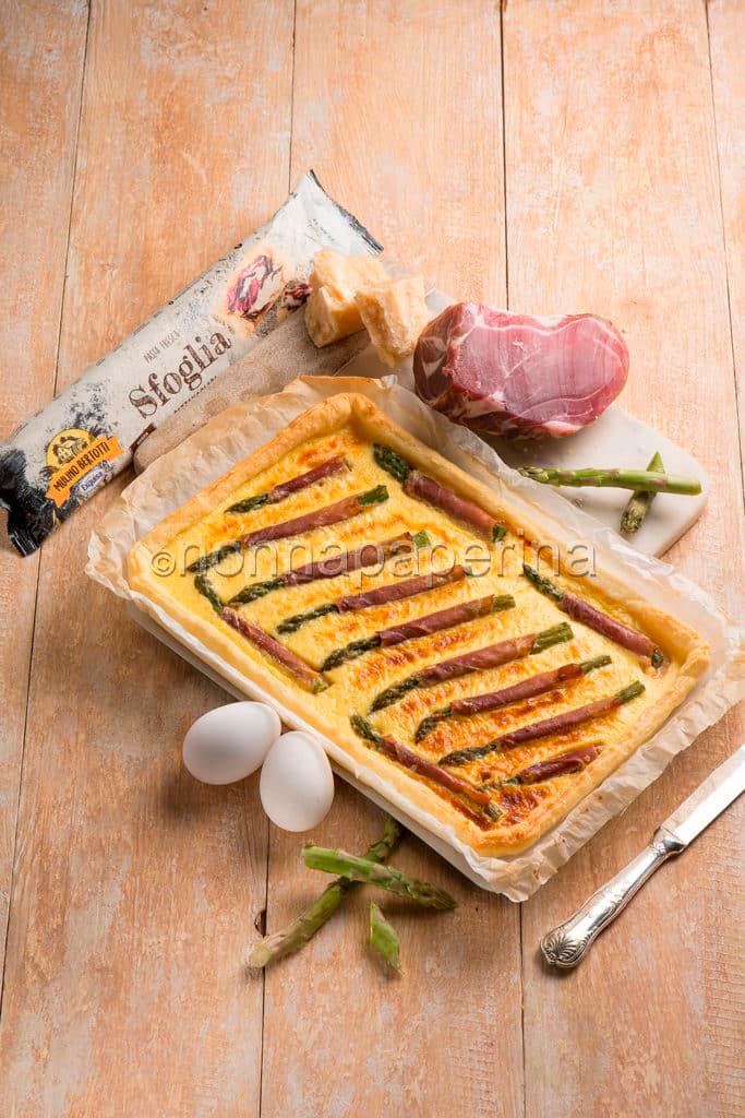 Quiche di asparagi e prosciutto crudo