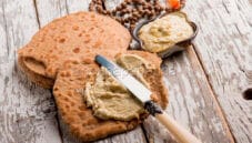 Naan: il pane che (forse) non avete mai assaggiato! Naan: il pane che (forse) non avete mai assaggiato!