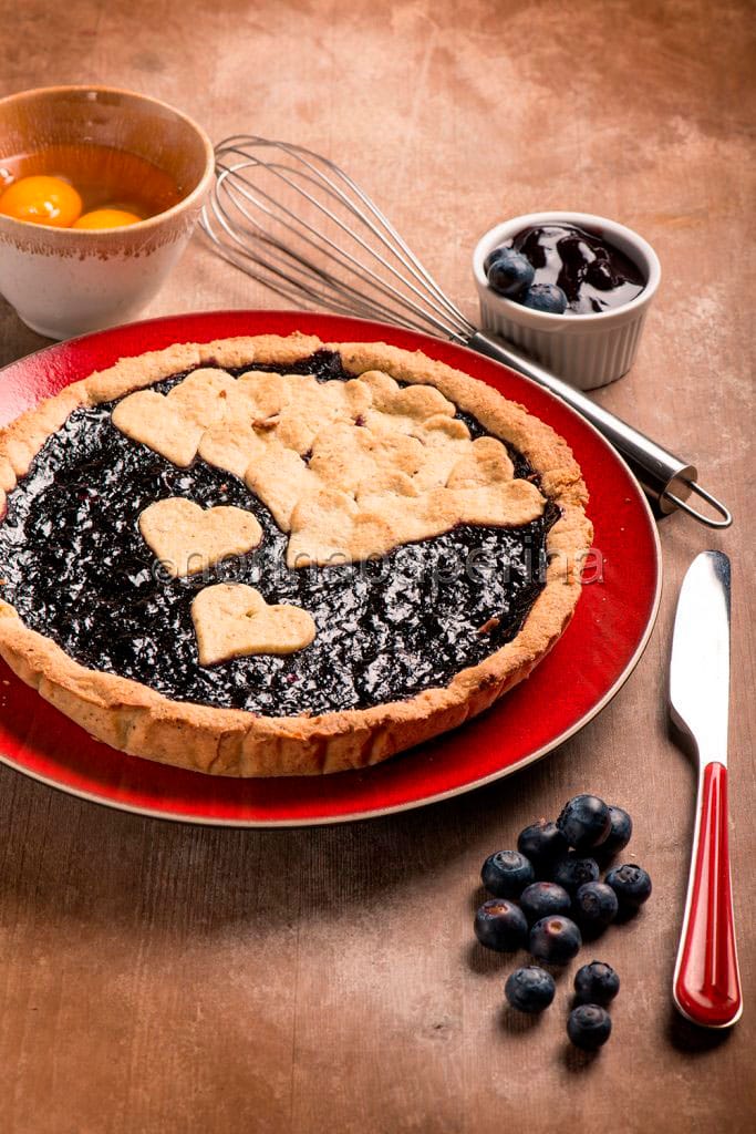 Crostata di riso e migli con confettura di mirtillo