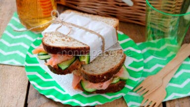 Sandwiches integrali al salmone,