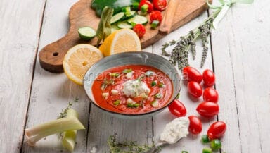 gazpacho semplice con fiocchi di latte
