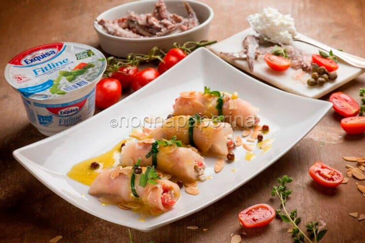 Involtini di pesce spada affumicato con fiocchi di latte Involtini di pesce spada affumicato con fiocchi di latte