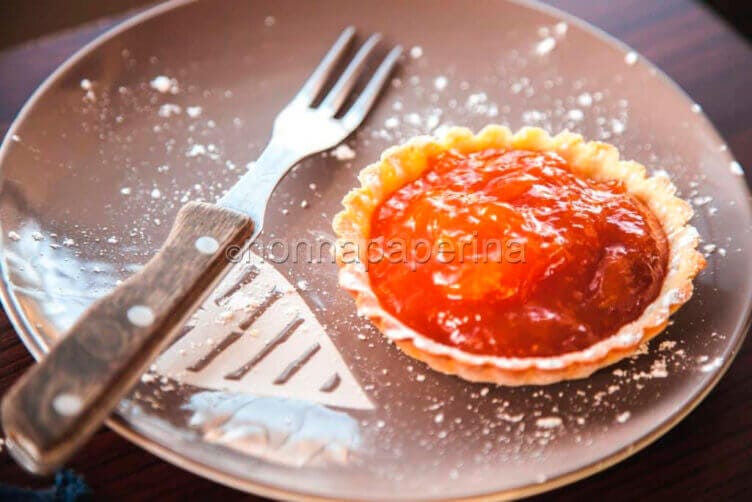 Tartellette di frolla di riso con marmellata di arance